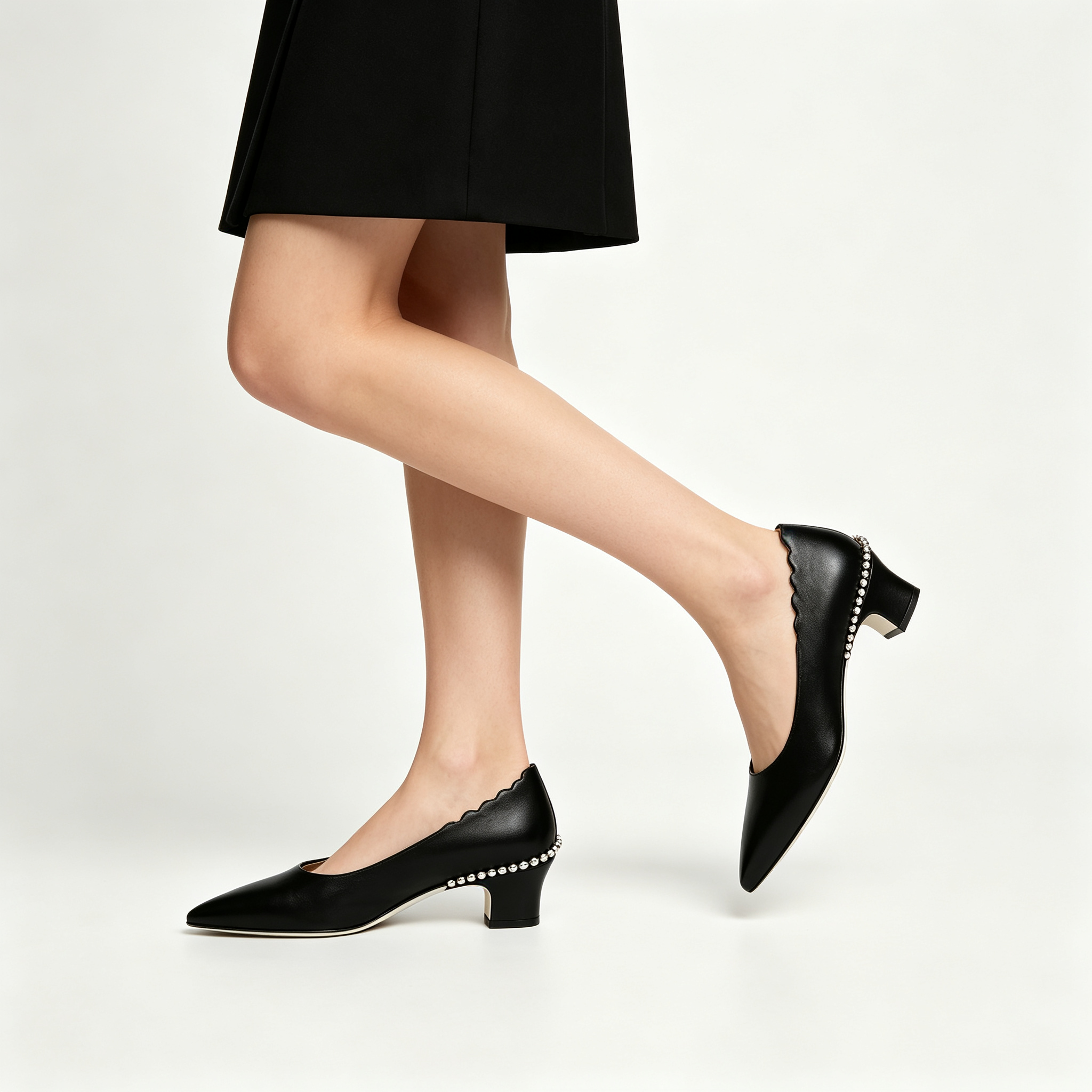 Black Scallop‑Edge Stud‑Detail Pointed Toe Block Heel Pumps